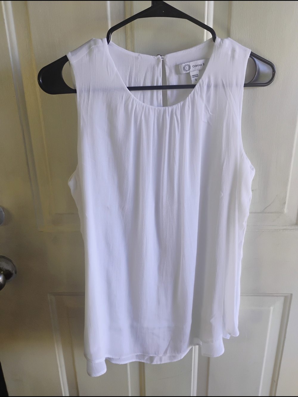 Christina White Sleeveless Pleat-Front Women's Top